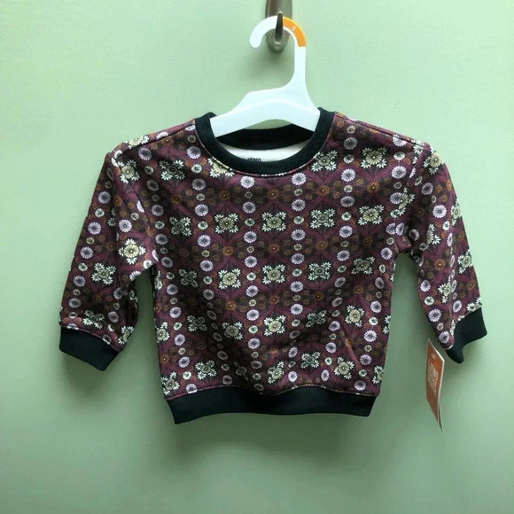 Latino Heritage Month Sweatshirt - Picture 1 of 6